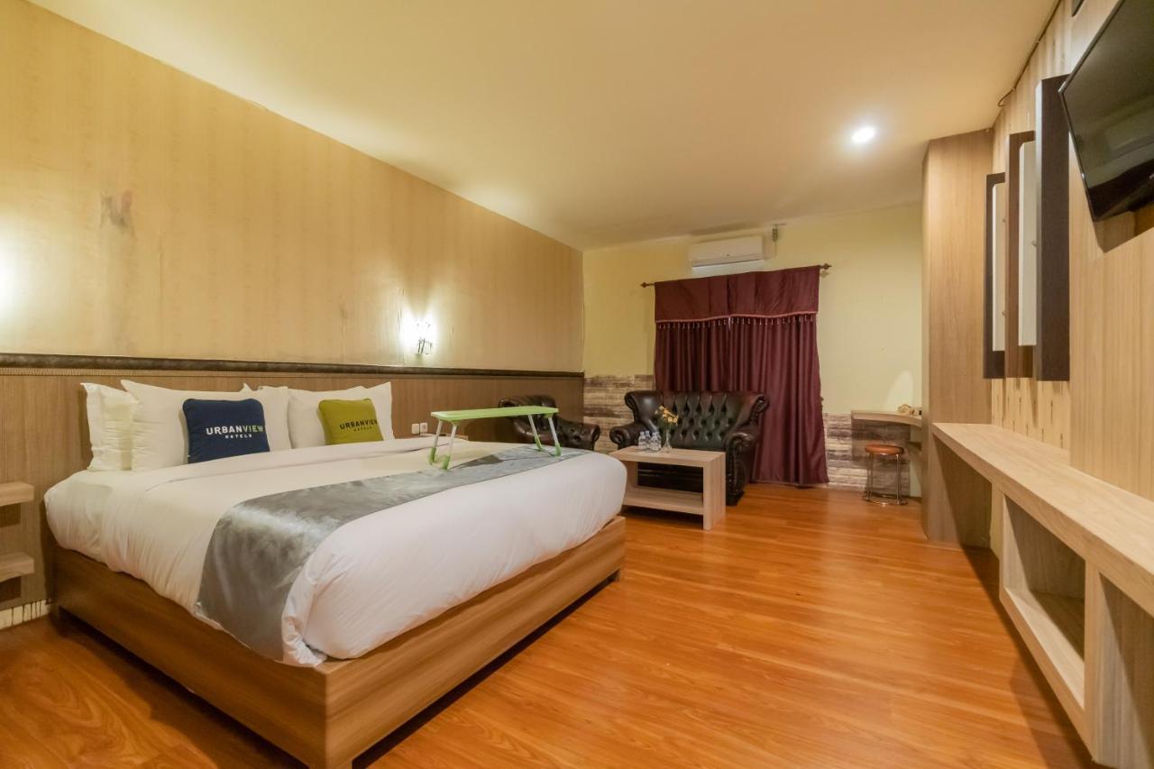 โอโย 736 โฮเต็ล เบสต์ สคิป Hotel ปาเลมบัง ภายนอก รูปภาพ