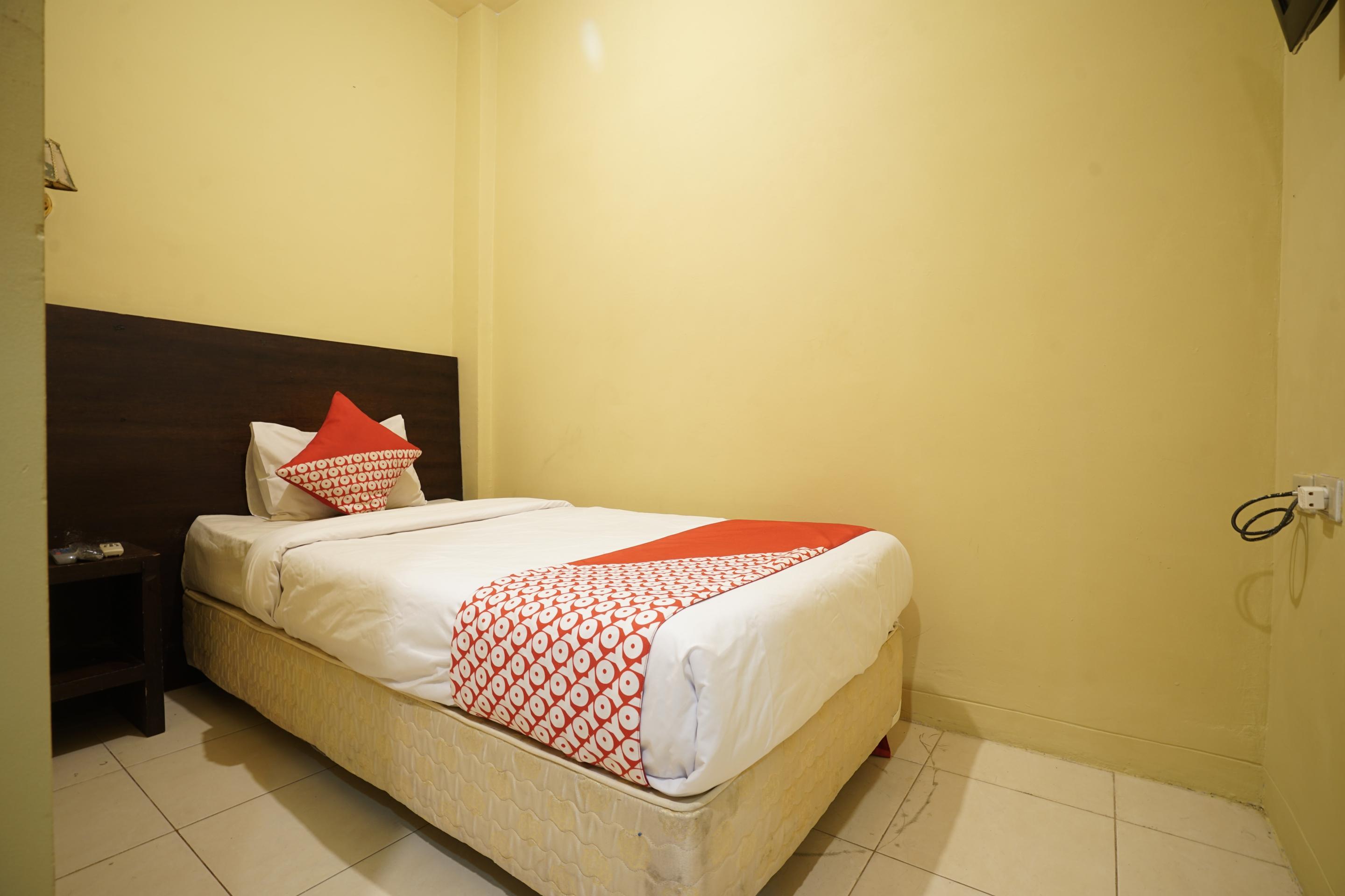 โอโย 736 โฮเต็ล เบสต์ สคิป Hotel ปาเลมบัง ภายนอก รูปภาพ